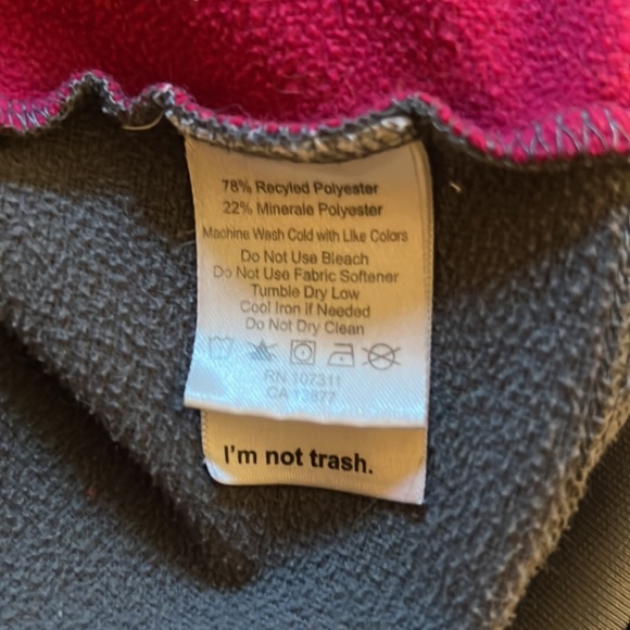 GoLite pullover Sweatshirt jacket with 1/2 zip in gray and maroon XS - Picture 8 of 9